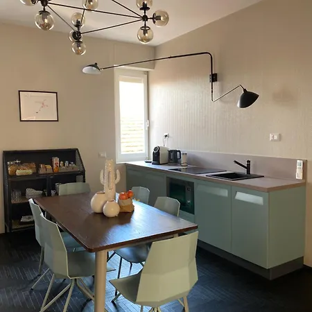 Loraia Design